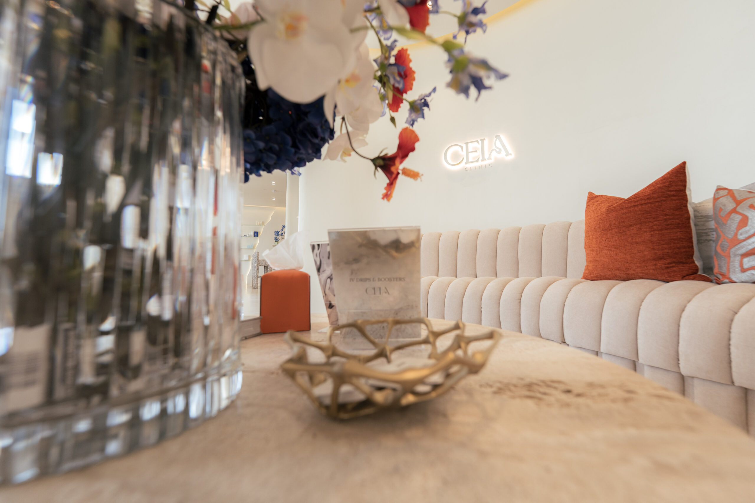 Clinical dermatology treatment suite
